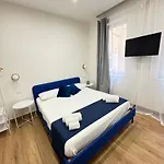 Neapolitan Apartmán *