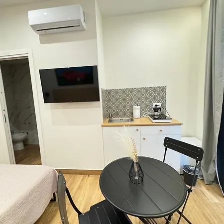 아파트 Neapolitan *